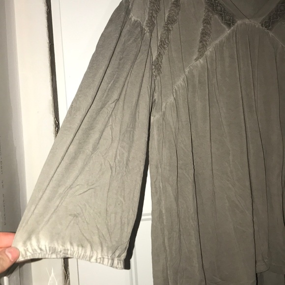 Blouse - Picture 3 of 4